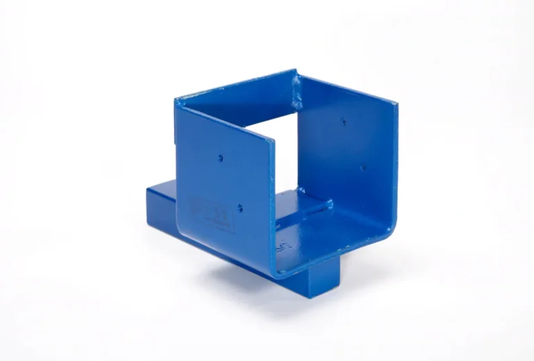 Abgekantetes, blau beschichtetes Blechteil